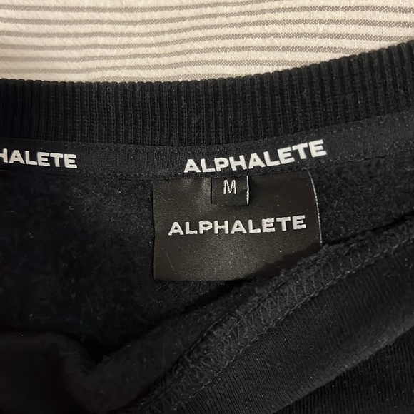 Alphalete cropped sweater - Picture 2 of 2